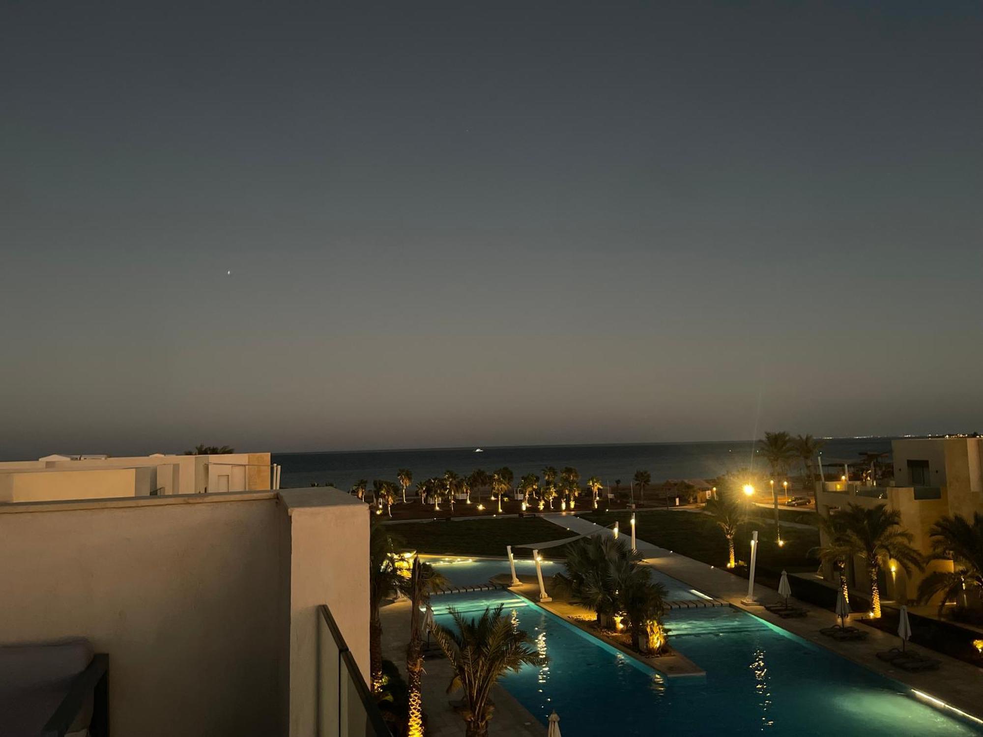 Mangroovy Seaview 2Br Beach And Pool Free Access Apartment Hurghada Bagian luar foto